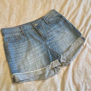 Calvin Klein Blue Denim Wash Jean Shorts Women’s Size 4